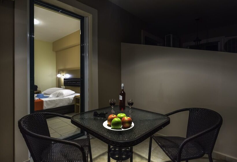 استودیوی استاندارد, Kozanos Hotel & Suites