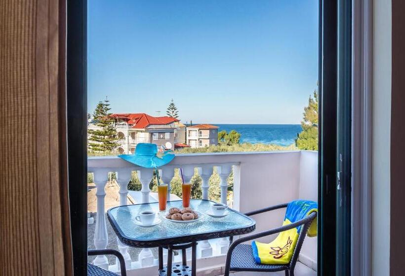 استودیوی استاندارد, Kozanos Hotel & Suites