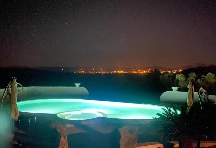 חדר דלוקס, Lu Cuccumiau Country B&b