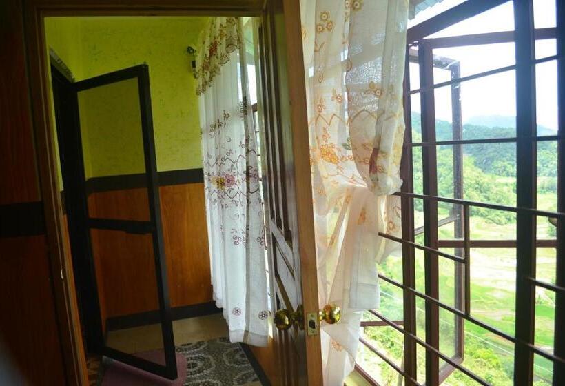 발코니 디럭스 룸, Banaue Greenfields Inn