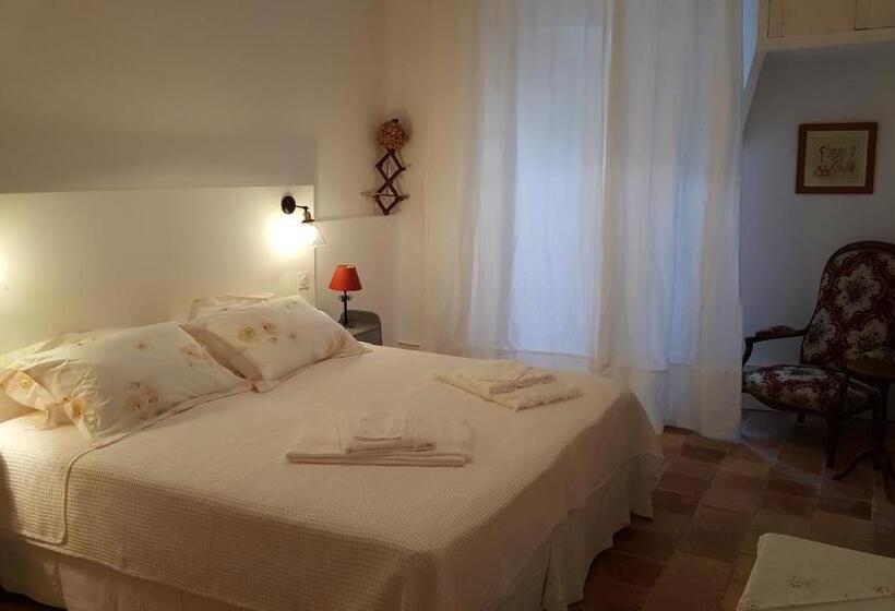 패밀리 스위트, Château Moussoulens