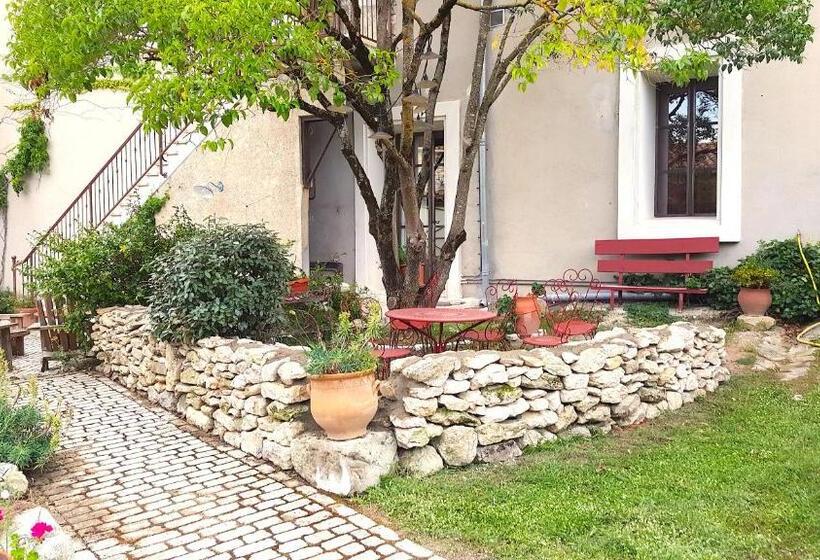 디럭스 스위트 킹 침대, Château Moussoulens