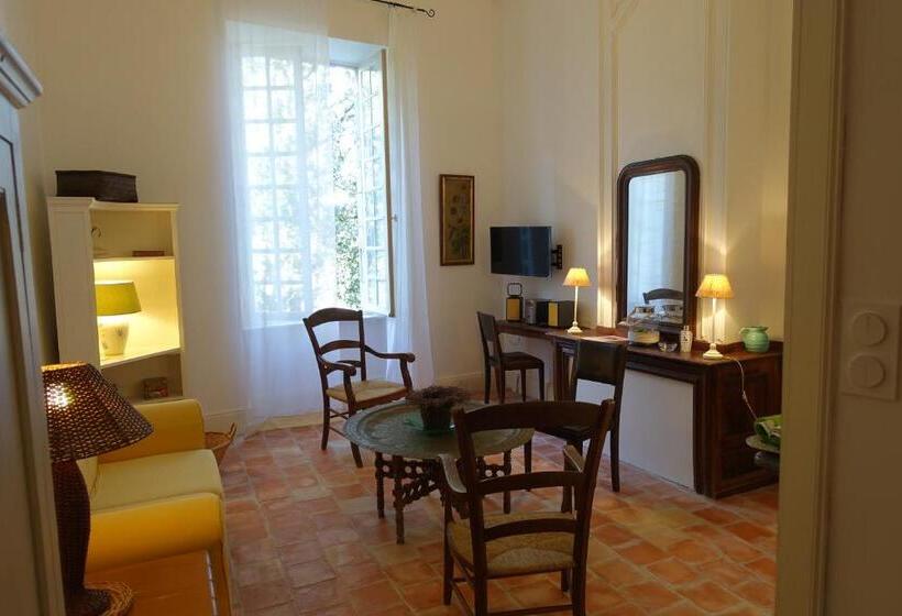 패밀리 스위트, Château Moussoulens