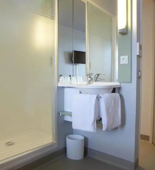 اتاق استاندارد سه نفره, Ibis Budget Pontarlier