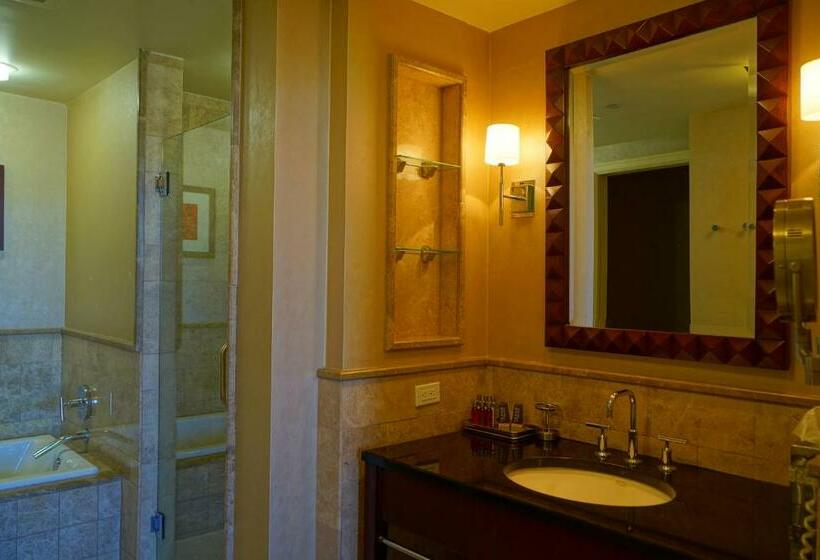 جناح مطلّ علي البحر, Palm Beach Singer Island Resort & Spa Luxury Suites