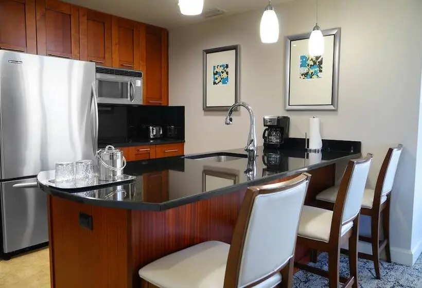 キングサイズベッドのデラックススイート, Palm Beach Singer Island Resort & Spa Luxury Suites