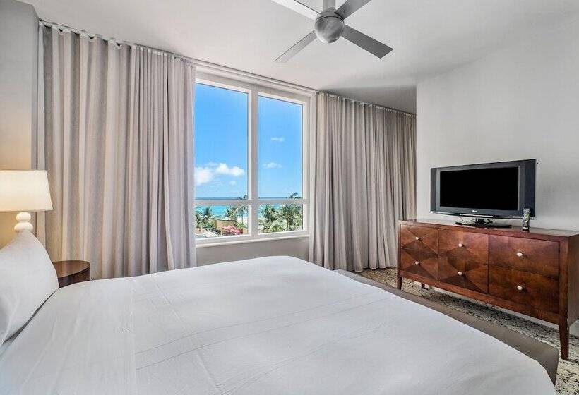 جناح ديلوكس, Palm Beach Singer Island Resort & Spa Luxury Suites