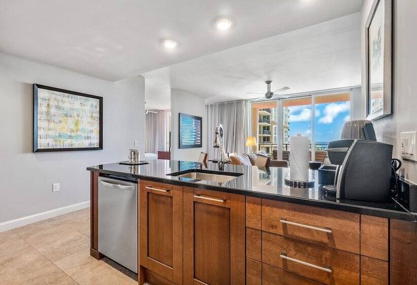 جناح ديلوكس, Palm Beach Singer Island Resort & Spa Luxury Suites