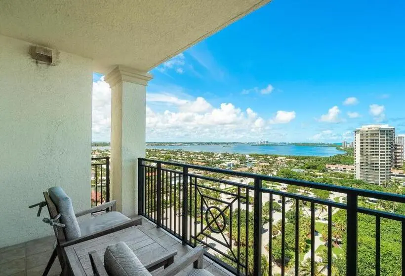 キングサイズベッドのスイートルーム, Palm Beach Singer Island Resort & Spa Luxury Suites