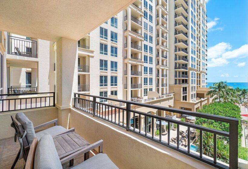 جناح ديلوكس, Palm Beach Singer Island Resort & Spa Luxury Suites