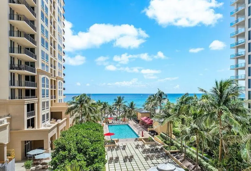 デラックススイート, Palm Beach Singer Island Resort & Spa Luxury Suites