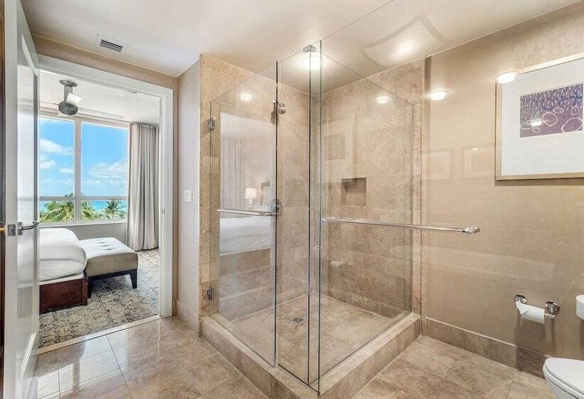 جناح ديلوكس, Palm Beach Singer Island Resort & Spa Luxury Suites