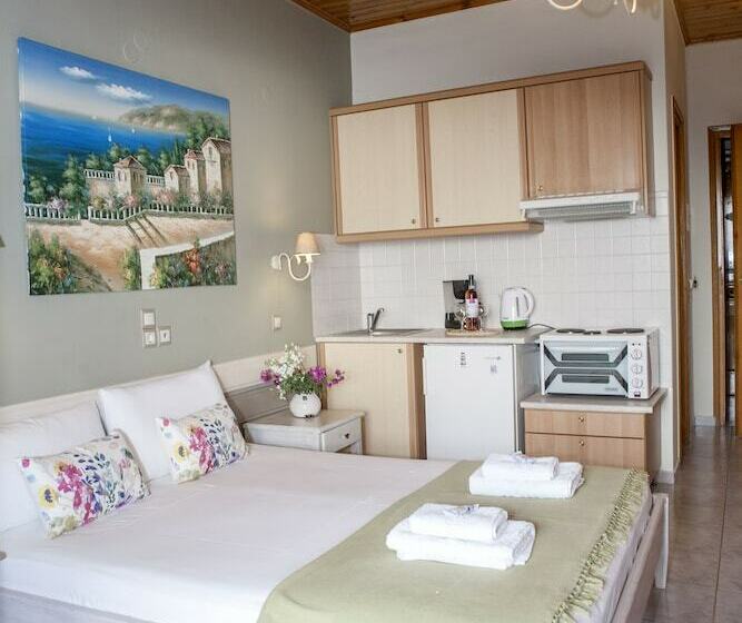 ファミリーステューディオ, Nontas Homes