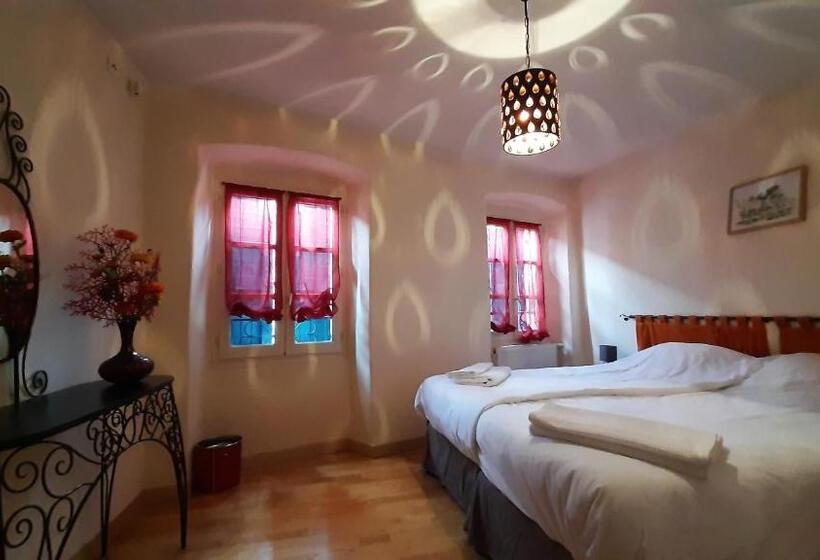 Standard room with outdoor bath, Relais Du Noble Voyageur