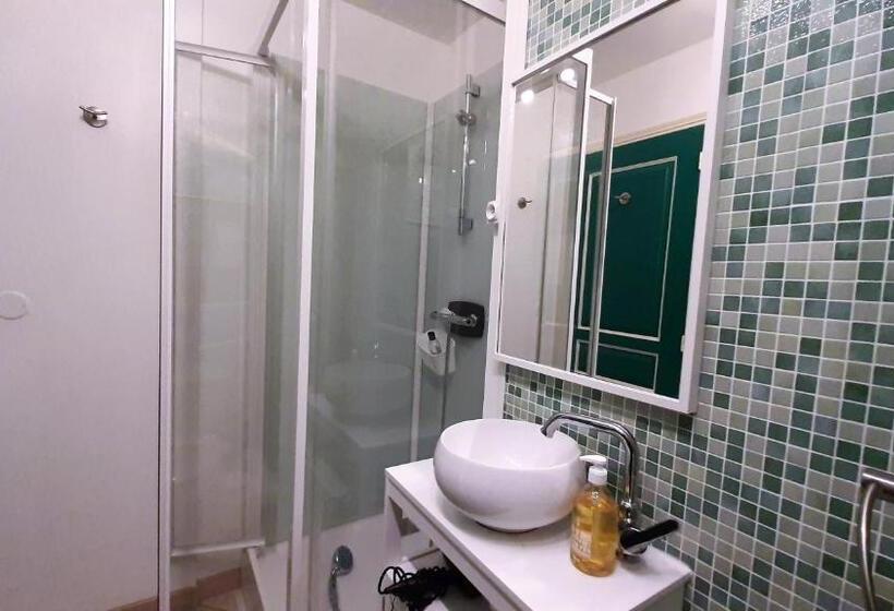 Standard room with outdoor bath, Relais Du Noble Voyageur