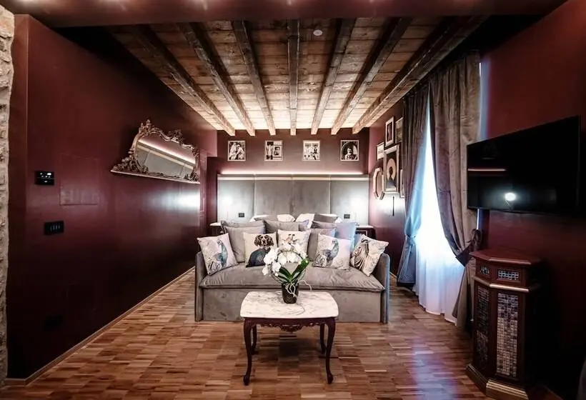 سوییت سوپریور, Vitrum   Como Luxury Suites
