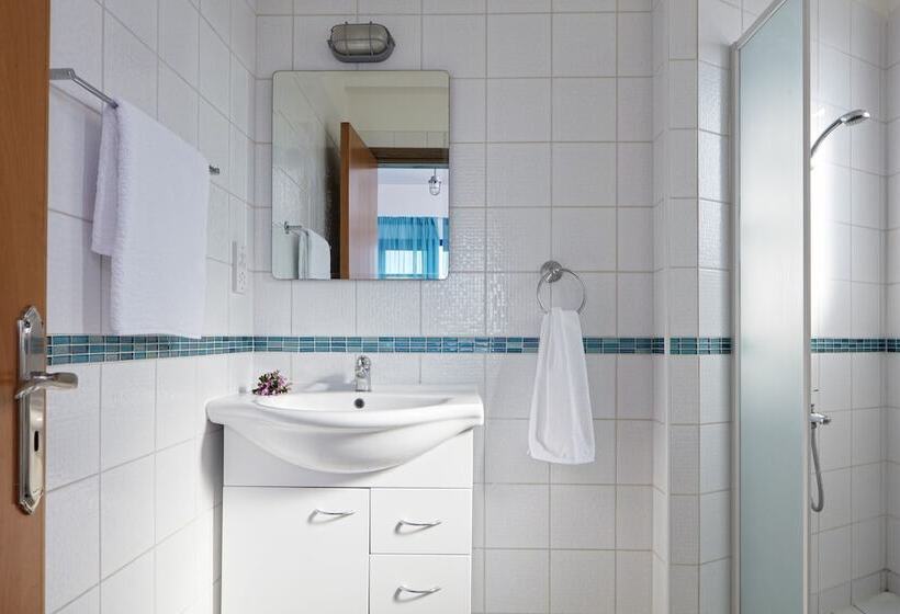 プール付３ベッドルーム　ビラ, Azzurro Luxury Holiday Villas