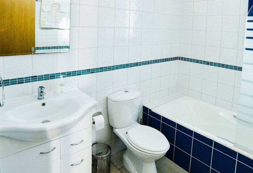 プール付３ベッドルーム　ビラ, Azzurro Luxury Holiday Villas