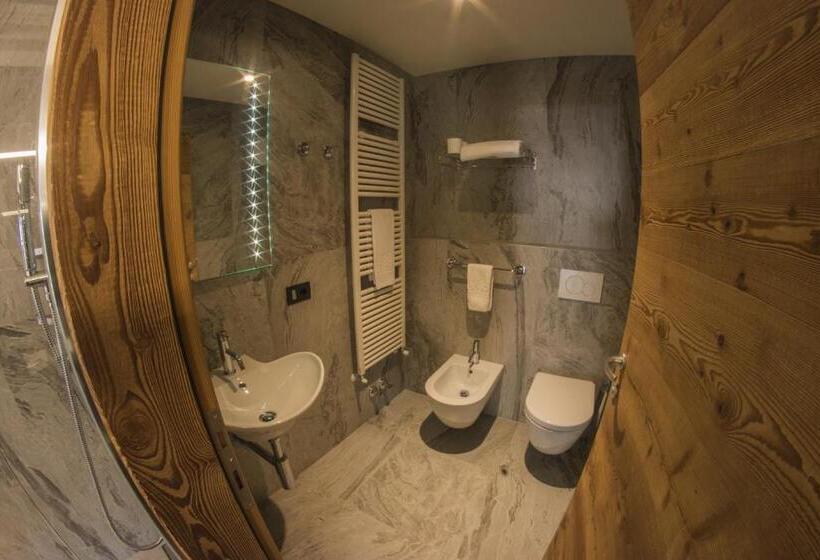 주니어 스위트, Bivio Hotel Plaza