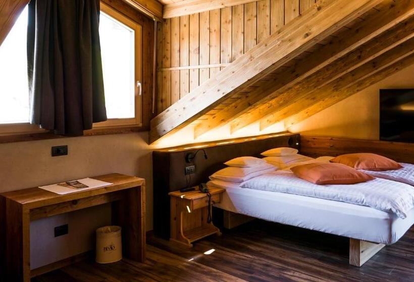 디럭스 룸, Bivio Hotel Plaza