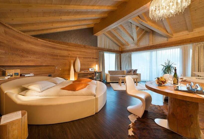 디럭스 스위트, Bivio Hotel Plaza