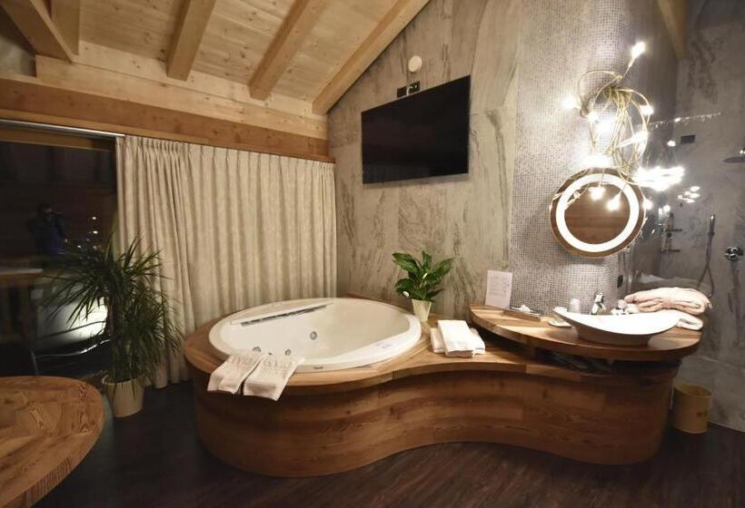 디럭스 스위트, Bivio Hotel Plaza