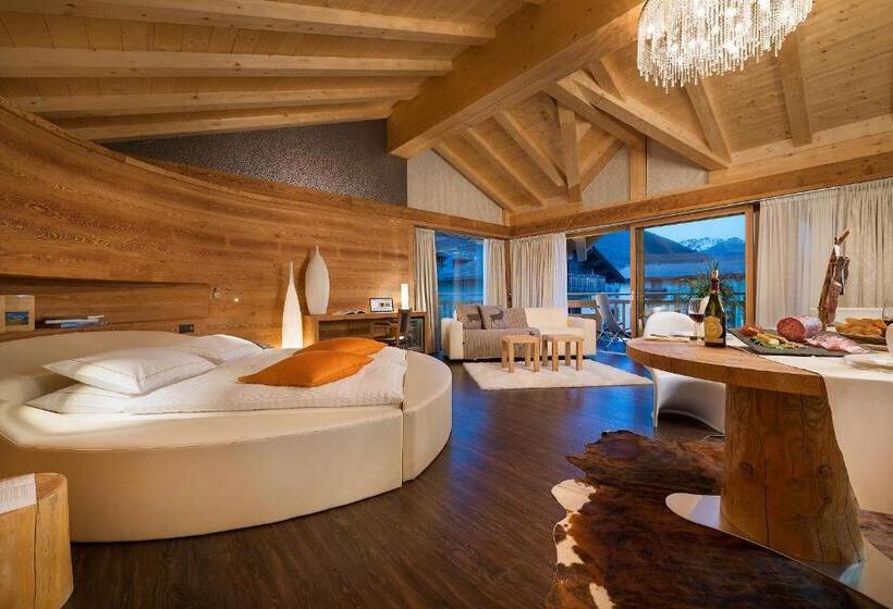 디럭스 스위트, Bivio Hotel Plaza