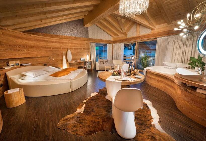 디럭스 스위트, Bivio Hotel Plaza