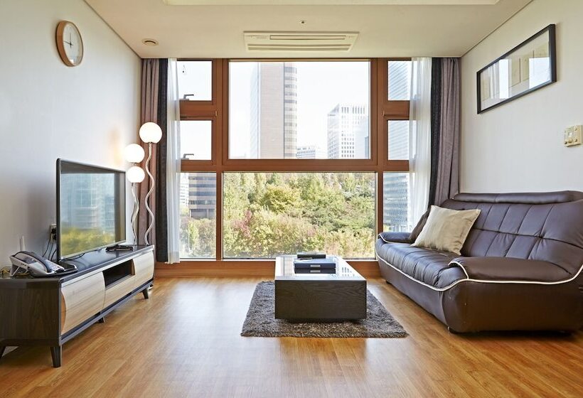 スイート（家族用）, Brown Suites Residence