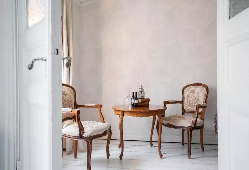 Perhehuone, Grand Hotel Lysekil