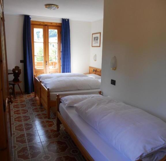 스탠다드 트리플 발코니 룸, Affittacamere Baita Betulla