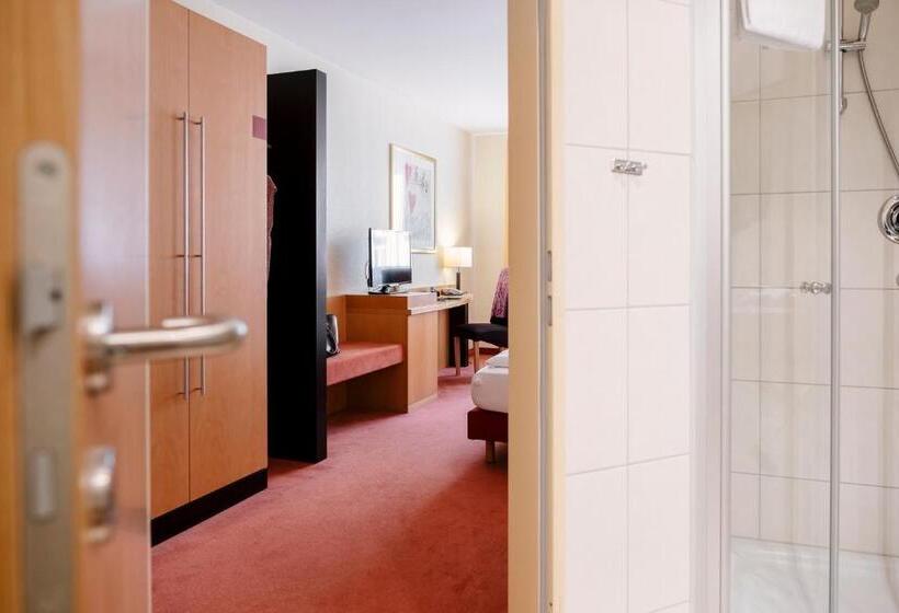 غرفة قياسية ذات إطلالة, Am Jungfernstieg