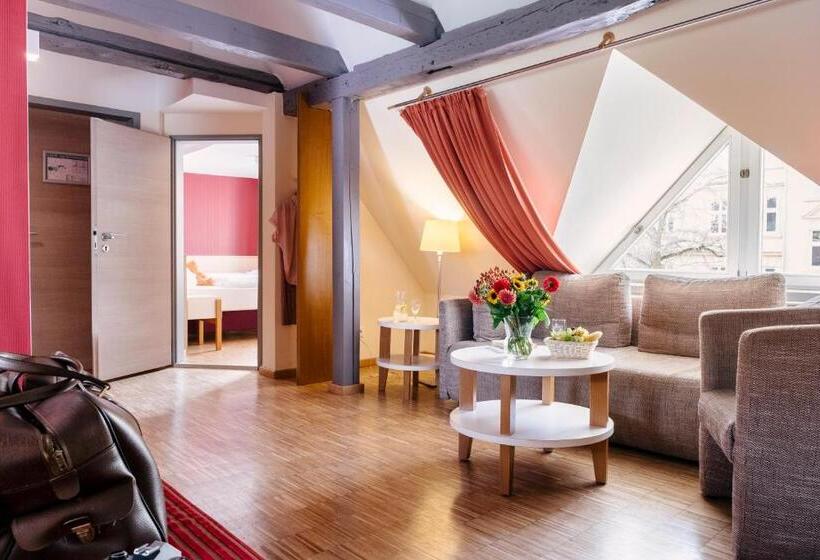 غرفة عائلية, Am Jungfernstieg