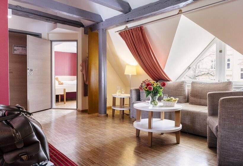 غرفة عائلية, Am Jungfernstieg