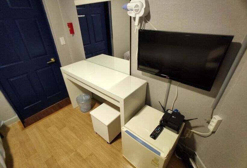 Quarto Estandar Individual, Beewon Guest House