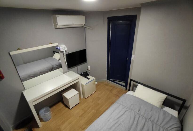 スタンダードシングルルーム, Beewon Guest House