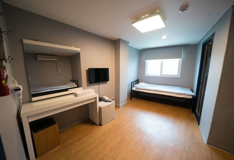 Quarto Estandar, Beewon Guest House