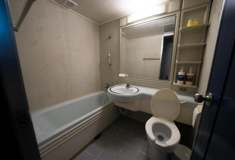 Quarto Estandar, Beewon Guest House