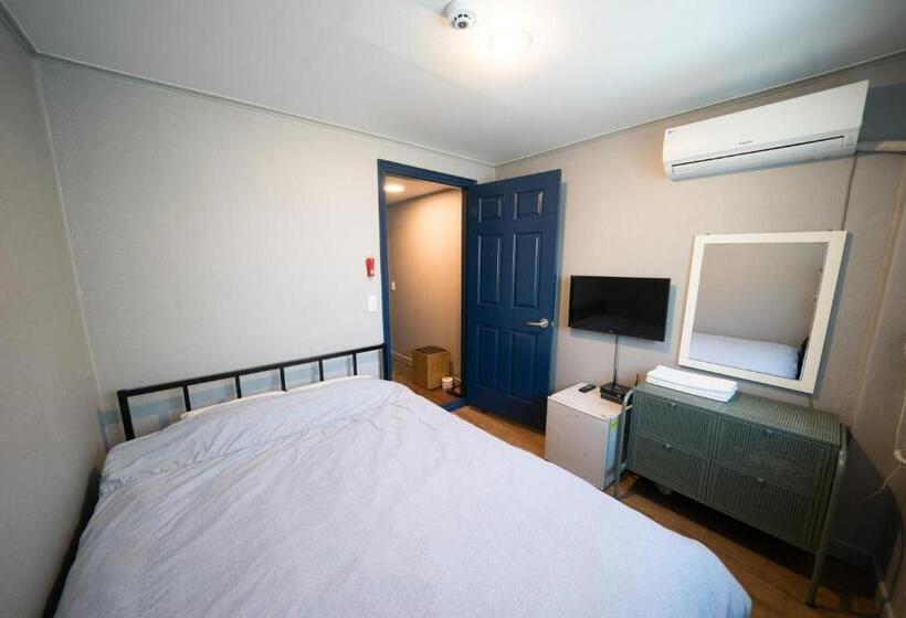 Quarto Estandar, Beewon Guest House