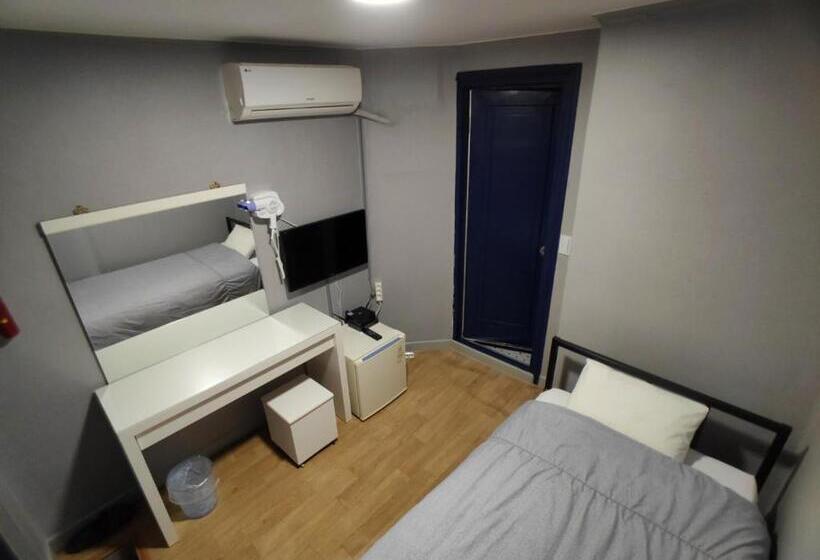 Quarto Estandar Individual, Beewon Guest House