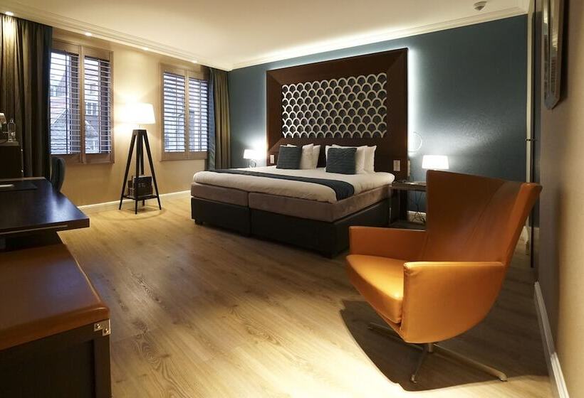 اتاق اجرایی, Dux