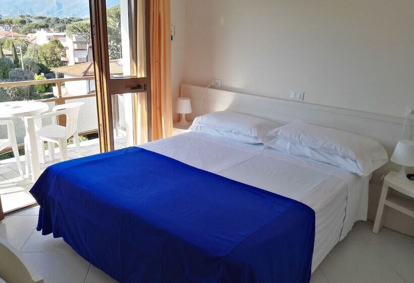 스탠다드 룸, Elizabeth