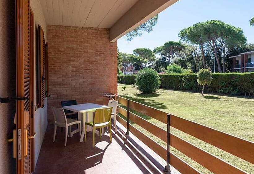 スタンダードルーム, Golfo Del Sole Holiday Resort