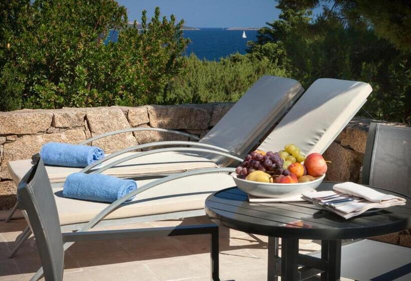 جناح جونيور, Grand Relais Dei Nuraghi