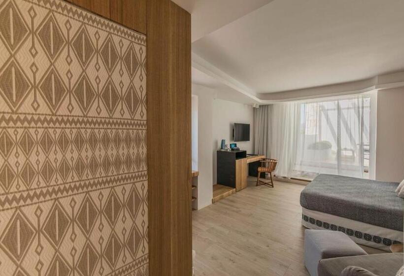 Полулюкс Одноместный с Террасой, Grand Relais Dei Nuraghi