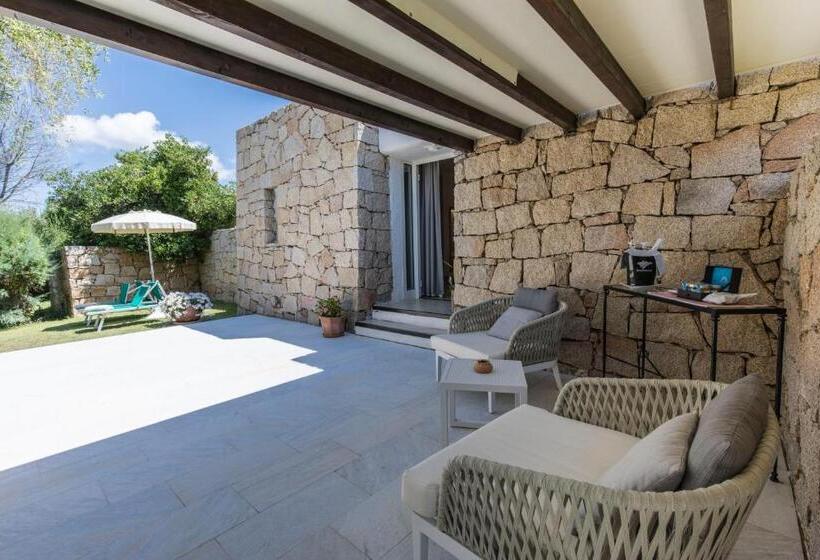 جناح جونيور مطل على الحديقة, Grand Relais Dei Nuraghi