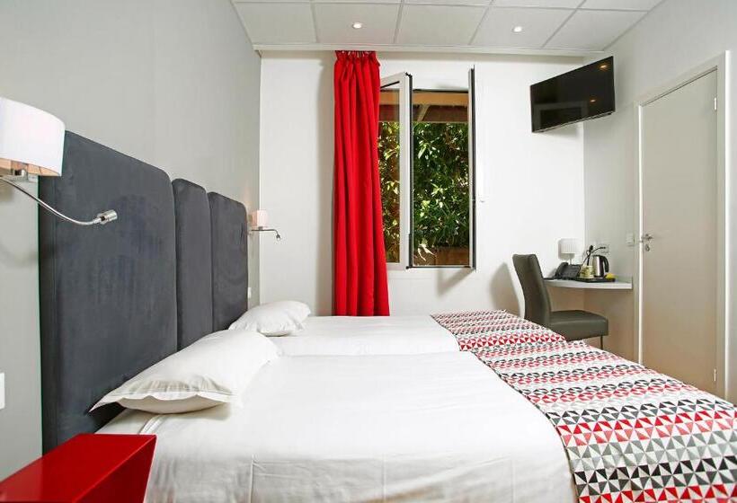 Номер Economy, Hôtel Méditerranée