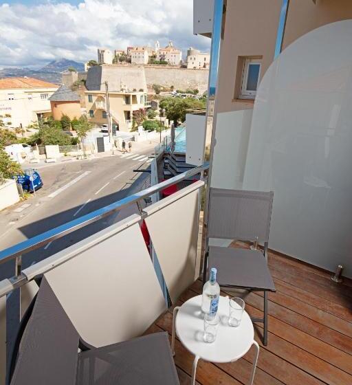 Номер Стандарт Вид на Море, Hôtel Méditerranée