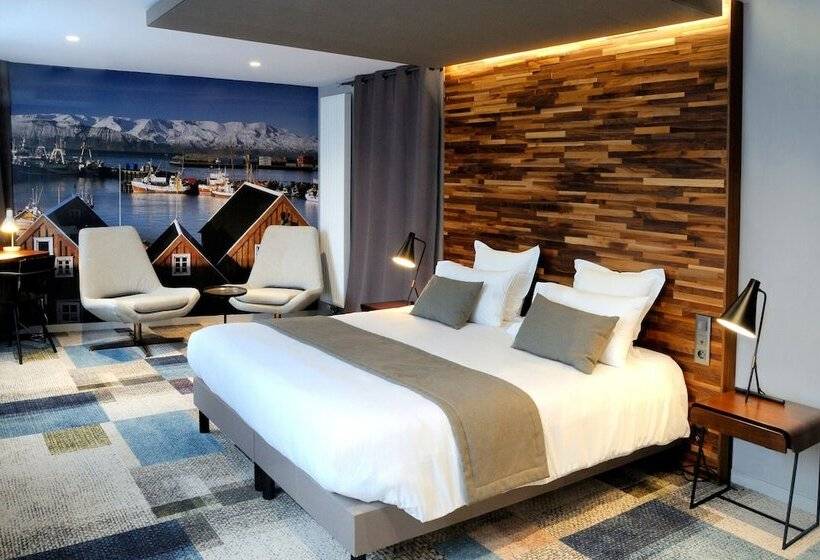 اتاق سوپریور, K Loys