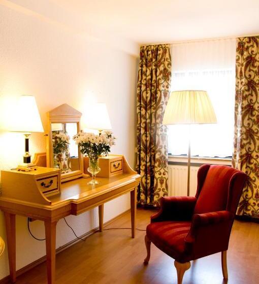 スタンダードルーム, Kölner Hof Refrath